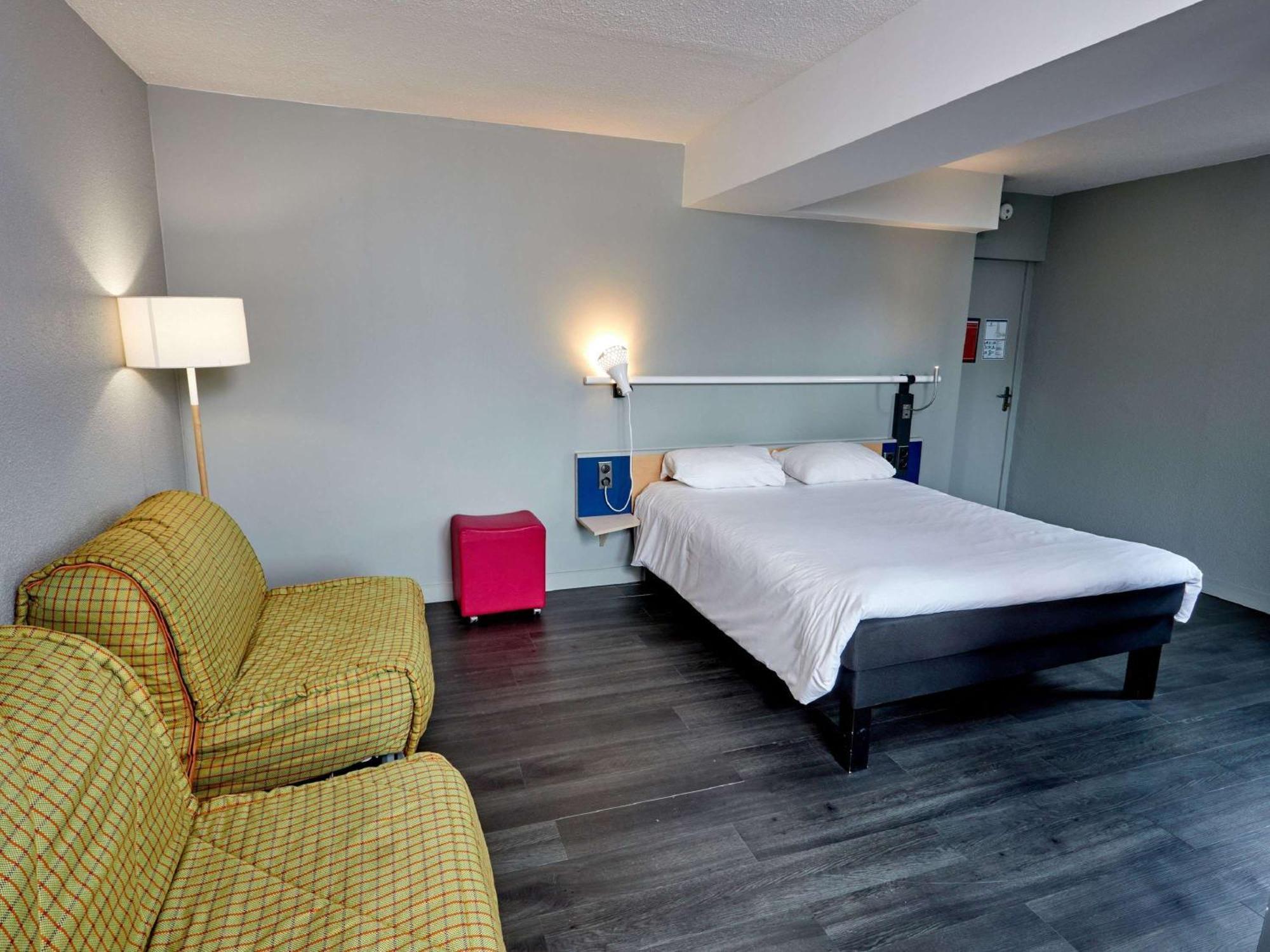 Hotel Ibis Auxerre Sud Venoy Exterior foto