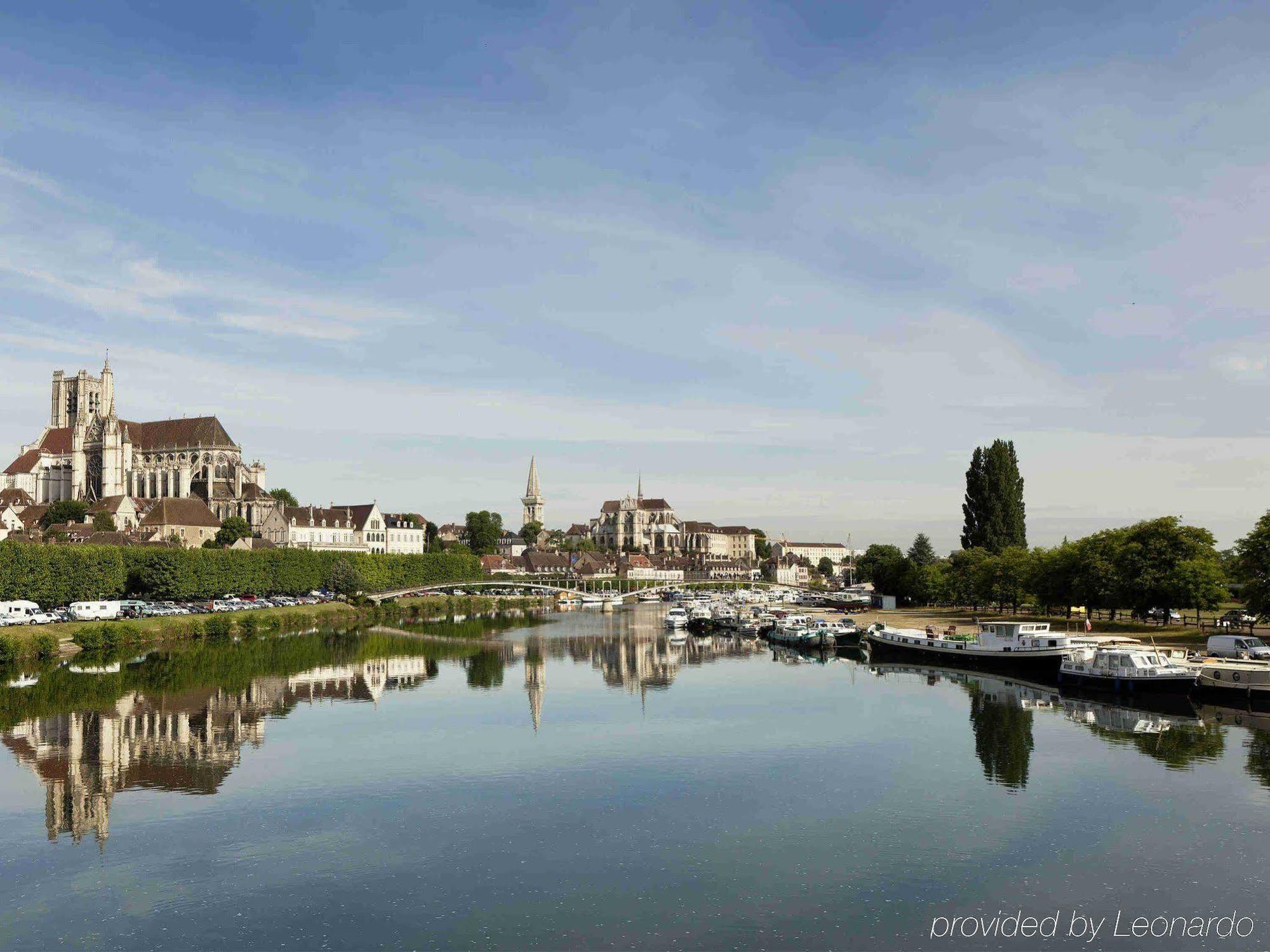 Hotel Ibis Auxerre Sud Venoy Exterior foto