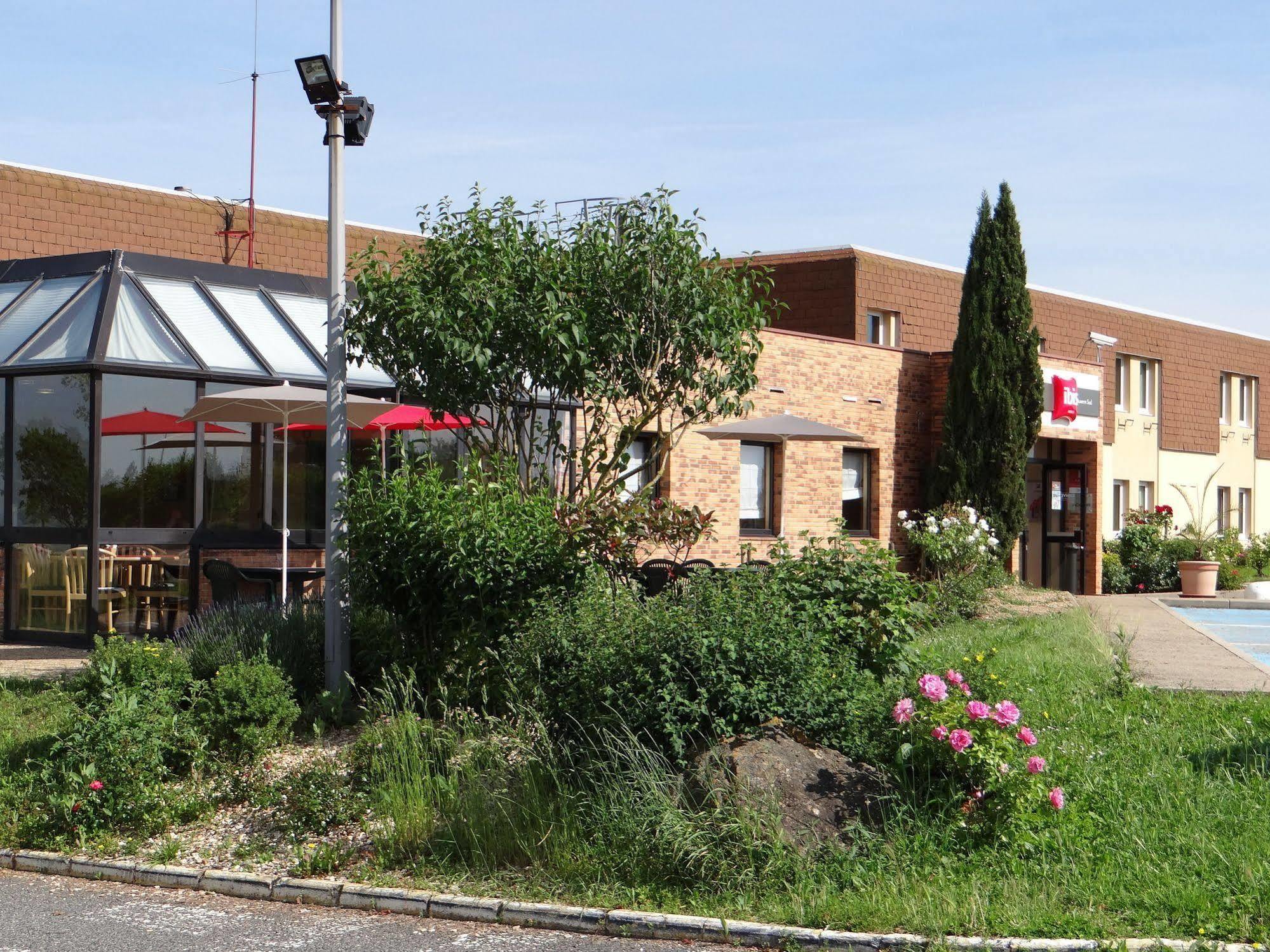 Hotel Ibis Auxerre Sud Venoy Exterior foto
